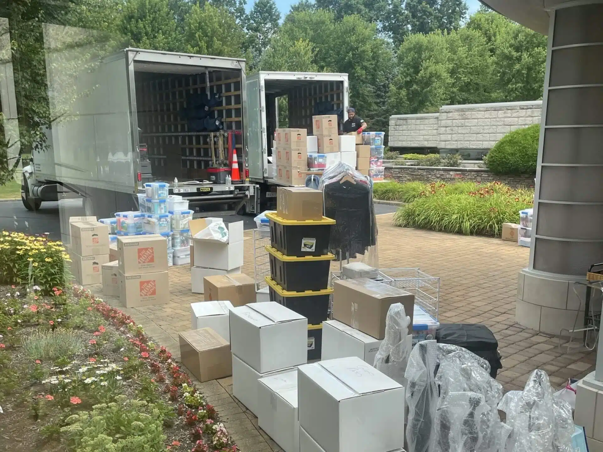 youngstown apartment moving companies